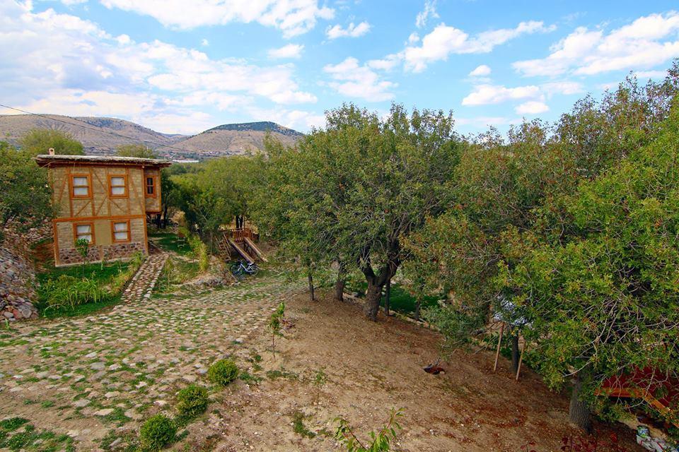 Yasayan Koy Hotel Kizilcasogut Exterior foto